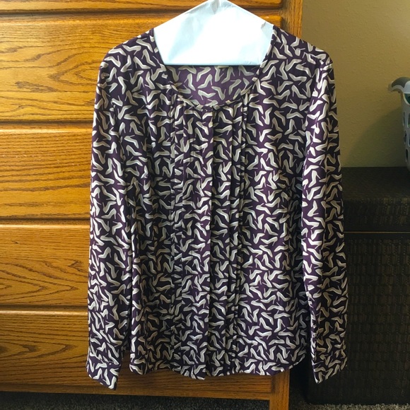 Banana Republic Tops - Banana Republic Blouse w/ High Heeled Shoe Pattern